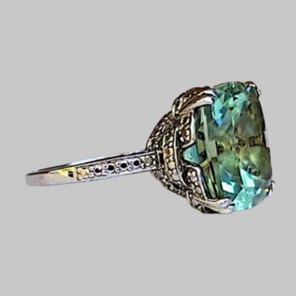 Vintage Green Amethyst Round Cut and White Quartz Sterling Silver Ring 6 - Picture 5 of 16